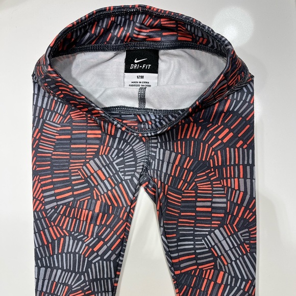 Nike Dri-Fit 12 month leggings - Picture 2 of 3